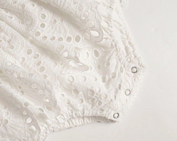 White daise anglaise romper