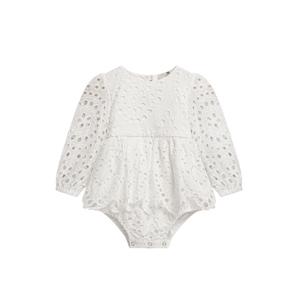 White daise anglaise romper
