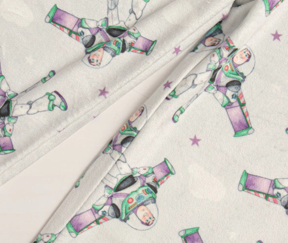 To infinity buttoned pyjamas