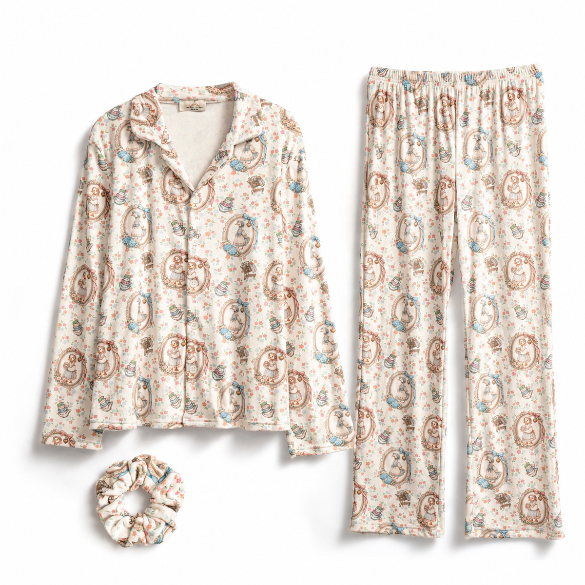 Mother goose women’s buttoned pyjamas