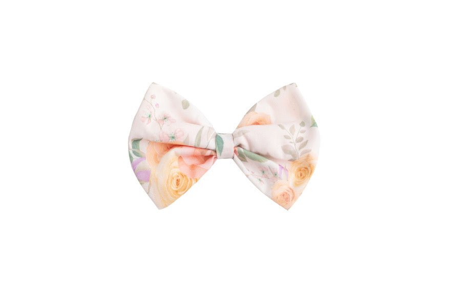 Gracie floral hair accessory