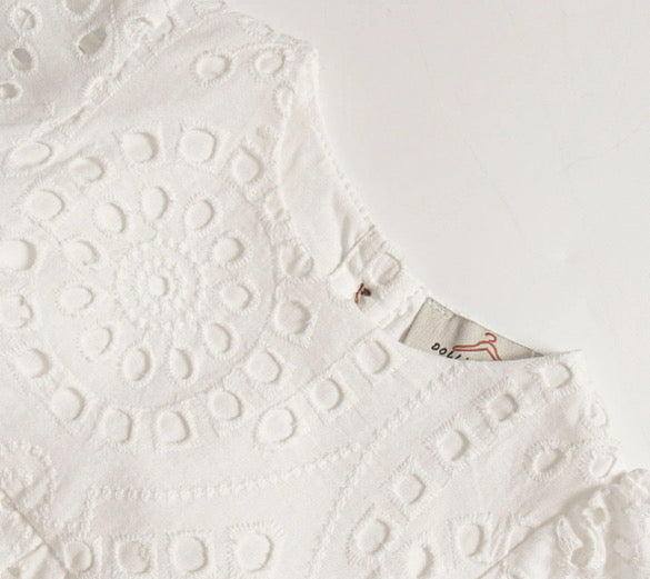 White daise anglaise romper