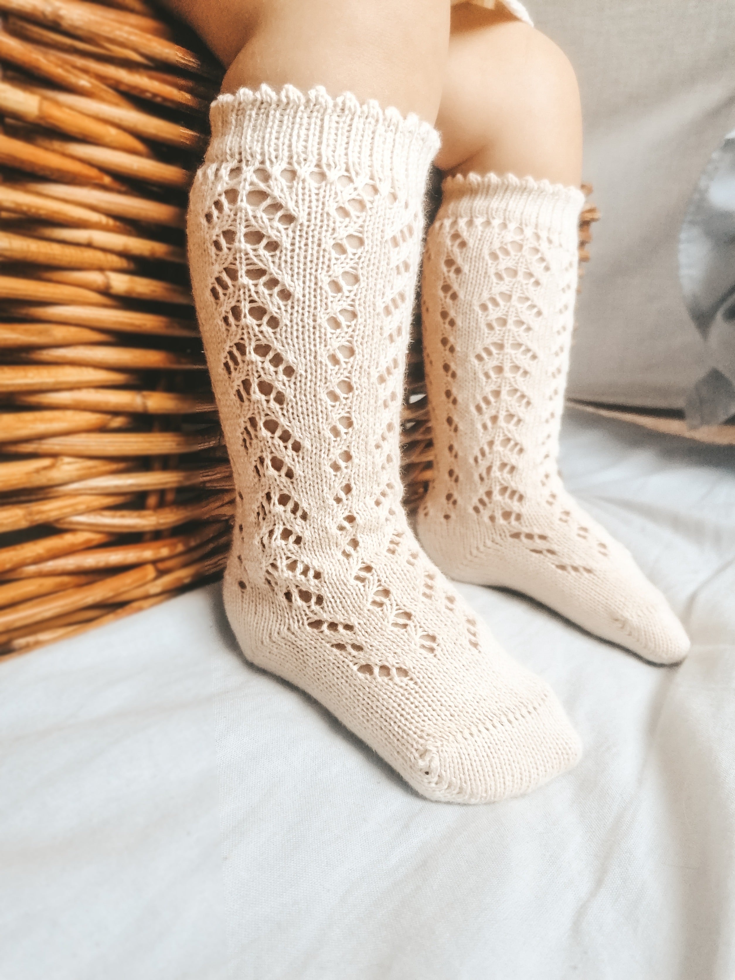 Openwork knee high socks