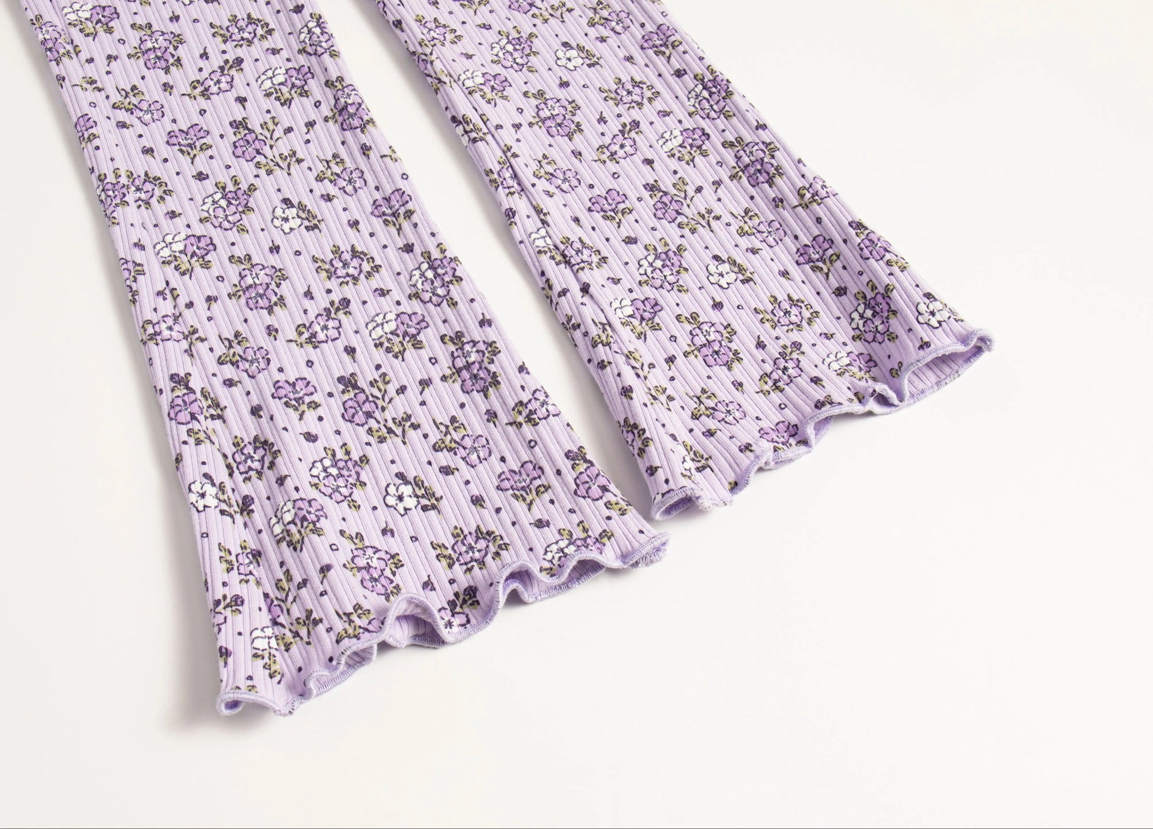 Lilac floral ribbed flare set