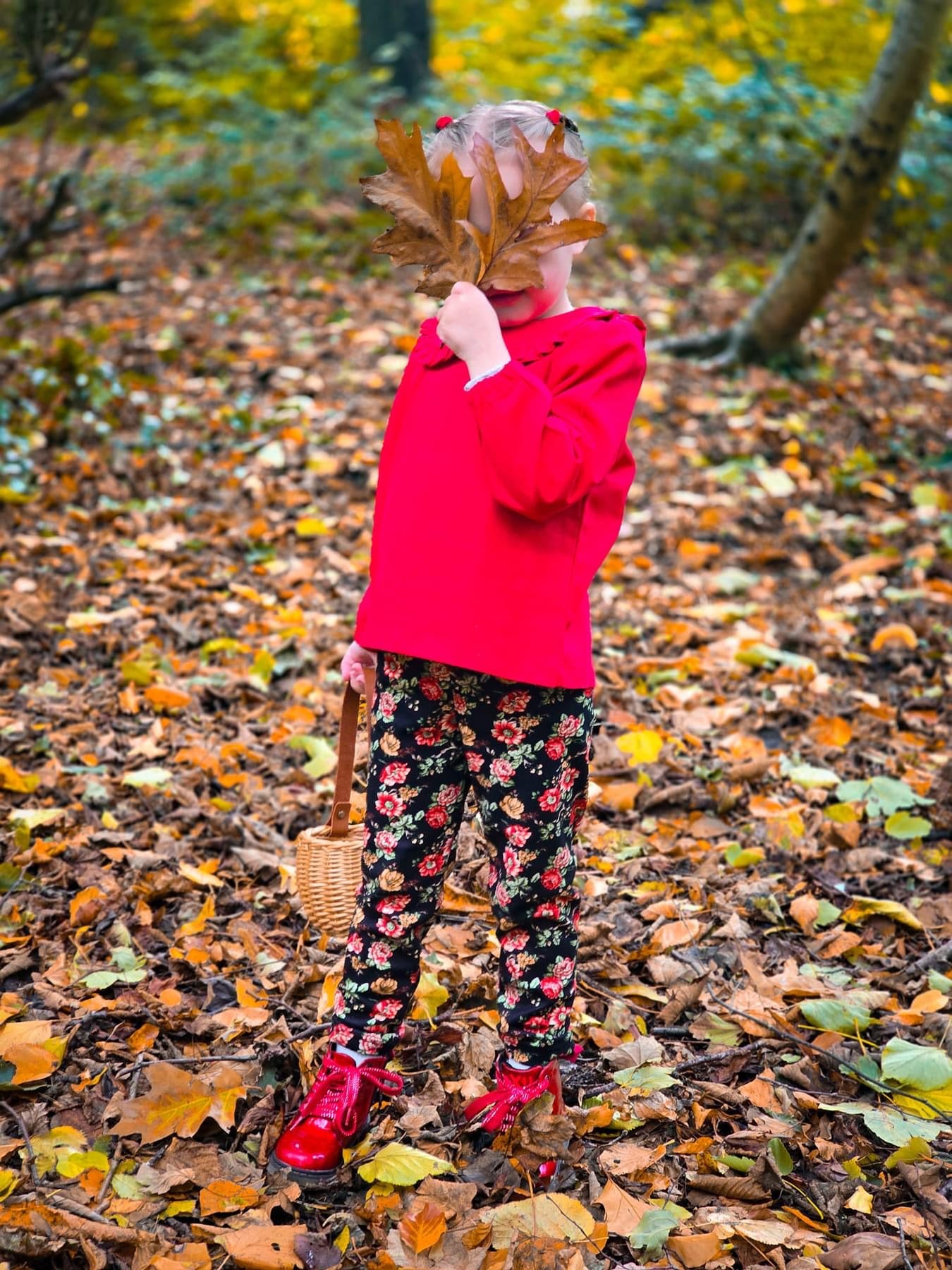 Blossoming rose leggings