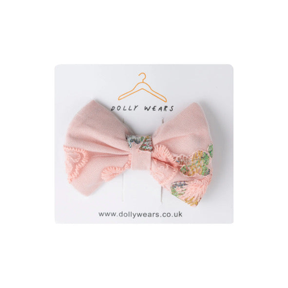 Tear drop lace hair accessories