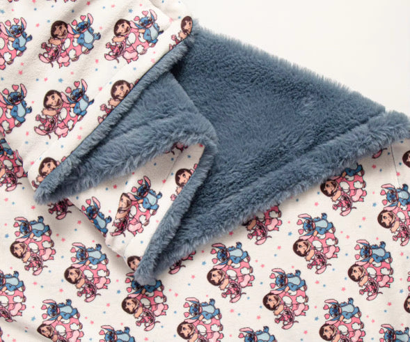 Ohana means family blanket (white background)