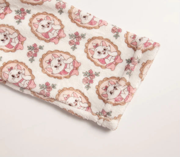 Pink kitty dressing gown