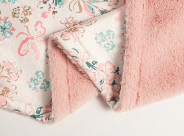 Bloom together blanket